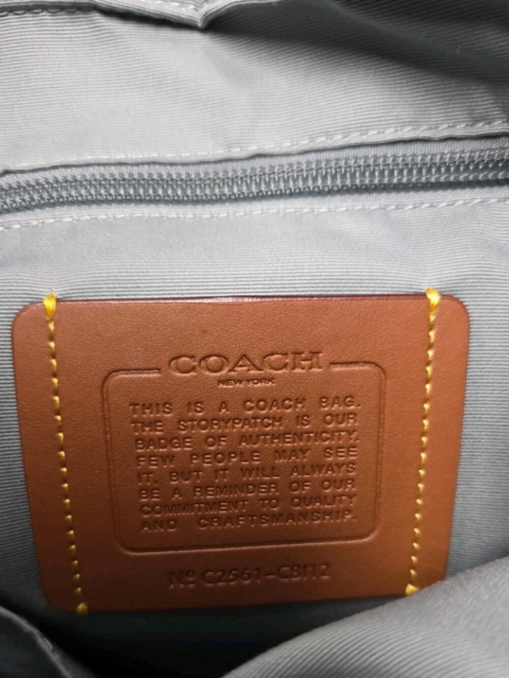 Coach Sprint Backpack Signature Leather Chalk/Black - Mint Condition - Picture 7 of 9